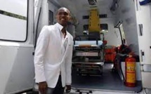 Ça se passe au Cameroun : Eto'o fait don de 10 ambulances médicalisées !