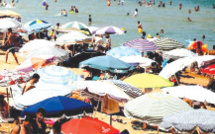 Casablanca:  À nouveau ouvertes, les plages sous hold-up des loueurs de parasols
