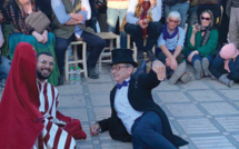 Marrakech / Festival International du Conte : L’ambassadeur britannique au Maroc fait sensation