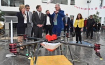 L’ambassade US à Rabat fait don du modèle Lego de "Mars Rover" à l’UIR