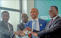 Coupe d'Afrique des Nations 2023 :  Motsepe en Côte d’Ivoire pour ouvrir un bureau satellite de la CAF et donner un coup de pouce à Drogba