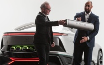 Première voiture à hydrogène au monde avec un système de stockage amovible