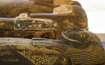 Archéologie : L'Egypte dévoile des statues et sarcophages découverts à Saqqara