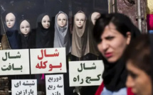 Iran : Arrestation de 300 militant(e)s contre le port du voile