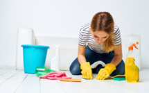 HCP : les femmes consacrent plus du 1/6 de leur journée aux travaux ménagers 