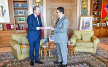 Nasser Bourita reçoit le nouvel ambassadeur de France au Maroc
