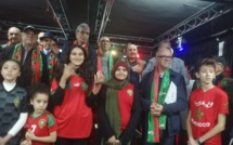 Les Lions de l’Atlas fêtés par des écoliers à Sidi Maârouf