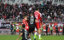 Botola D1 Clôture de la 11e journée : Première défaite de l’AS FAR et hooliganisme à Tétouan