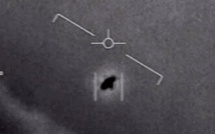 Objets non-identifiés dans le ciel : Visites célestes ou manœuvres locales et terre-à-terre ? [intégral]