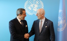 Sahara : Staffan de Mistura s’entretient officieusement avec Omar Hilale