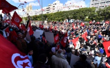 Tunisie : Manifestation contre les arrestations d'opposants