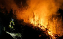 Feux géants : Les menaces des flammes font fuir les populations au Canada et en Espagne