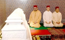 25è anniversaire de la disparition de Feu Hassan II : SM le Roi préside une veillée religieuse 