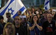 Manifestation à Tel Aviv pour l’arrêt des combats et l’échange de prisonniers
