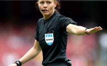 Premier League :  En fin, une arbitre femme !