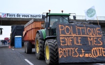 France: Les agriculteurs bloquent des axes stratégiques autour de Paris