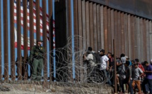 USA: Les passages illégaux de la frontière avec le Mexique chutent après un mois de décembre record