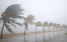 Fortes rafales de vent:  le ministère de l'Equipement appelle à la prudence et à la vigilance sur les routes