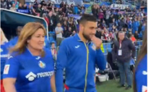 Liga - J33 / Getafe-Bilbao (0-2) : Les joueurs de Getafe sur la pelouse avec leurs…mères!