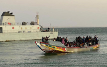 Dakhla: la Marine Royale porte assistance à 168 subsahariens candidats à la migration irrégulière