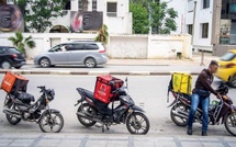 Livreurs à deux roues : Un métier dangereux en mal d’assurance [INTÉGRAL]