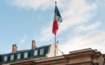 France / Gouvernement : Macron reçoit les partis à l’Elysée et boude LFI et le RN