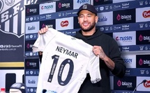 Foot brésilien : Neymar de retour à Santos