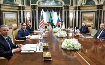 Fin des pourparlers entre la Russie et les États-Unis à Riyad : Moscou salue une "réunion productive"