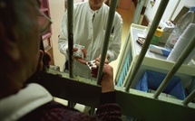 Médecine carcérale : Les enjeux d’une réforme majeure pour des soins plus accessibles dans l’environnement risqué de nos prisons [INTÉGRAL]