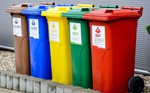 Gestion des déchets : 812 poubelles pour équiper 48 écoles publiques