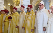 SM le Roi accomplit la prière de l'Aïd Al-Fitr à Rabat