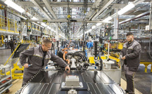 Activité industrielle : Stagnation de la production et hausse des ventes en février 2025