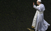 "Plus jamais la guerre!" lance le pape Léon XIV aux "grands de ce monde"