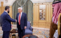 Trump demande au président syrien de normaliser les liens avec Israël après la levée des sanctions sur Damas