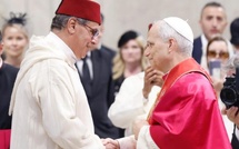  Akhannouch représente SM le Roi, Amir Al-Mouminine, à l'inauguration officielle du pontificat du Pape Léon XIV