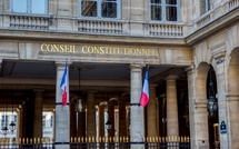 ​France : Le Conseil constitutionnel a censuré 32 articles de la loi « immigration »