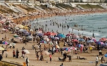 ​Canicule : Les plages d’El Jadida prises d’assaut par les estivants