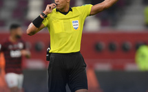 FIFA /Arbitrage :  Publicité sur la tenue des arbitres