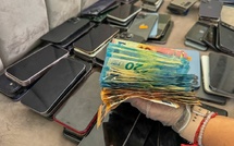 L'Espagne démantèle un gang de trafic de téléphones volés vers le Maroc 
