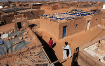 Tindouf : à qui profite vraiment l’aide humanitaire ?
