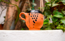 Innocuité sanitaire de nos poteries : Après le vernis, l’argile doit-elle être mise à l’index ? [INTÉGRAL]