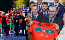 SM le Roi félicite les membres de la sélection nationale de football suite à leur sacre au Mondial U-20 au Chili