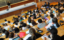 Enseignement supérieur: El Midaoui signe la fin des classes étudiants-fonctionnaires